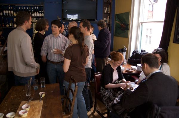 How to Enjoy London’s Social Scene as a Visitor
